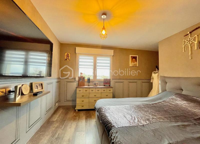 Maison - 140 m² - 5 pièces