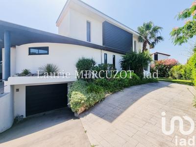 Maison de maîtres - 260 m² - 7 pièces