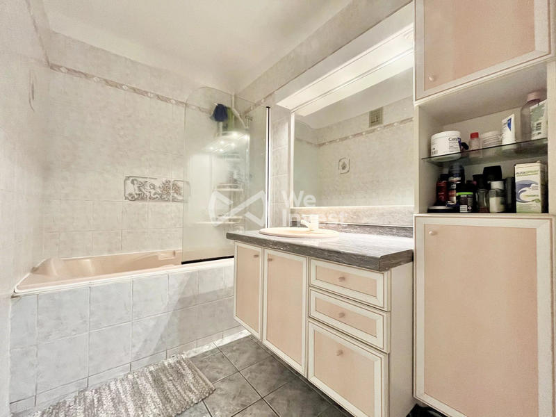 Appartement - 79 m² - 4 pièces