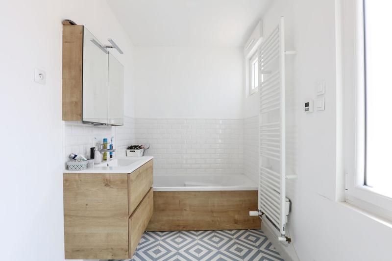 Maison - 180 m² - 8 pièces