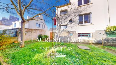 Maison de ville - 83 m² - 5 pièces