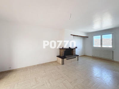 Maison - 140 m² - 8 pièces