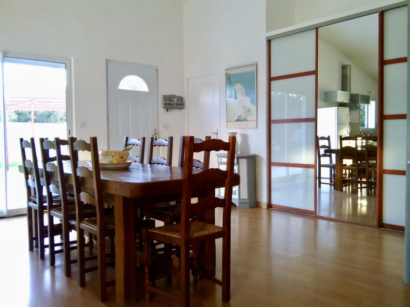 Propriété - 208 m² - 6 pièces