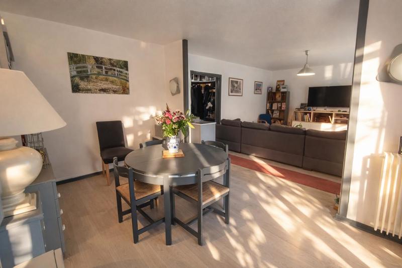 Appartement - 98 m² - 5 pièces