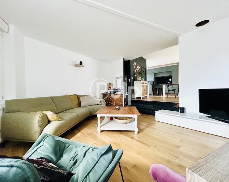 Corps de ferme - 143 m² - 6 pièces