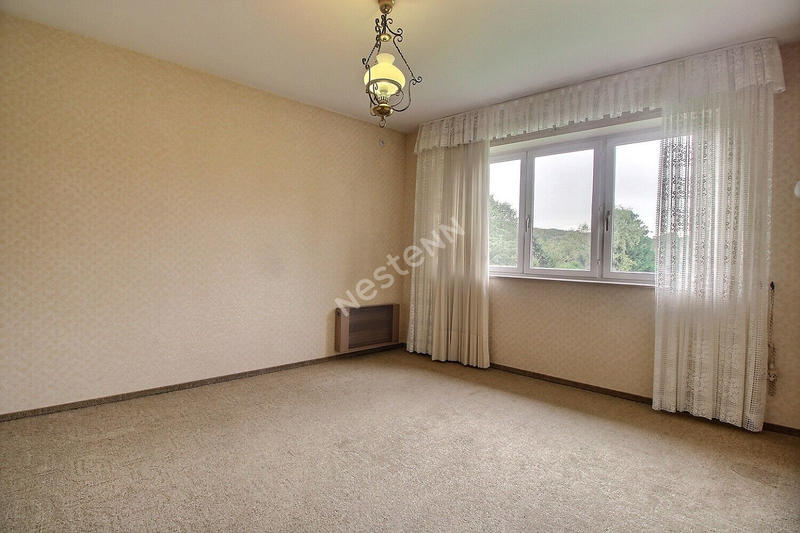 Maison - 177 m² - 8 pièces