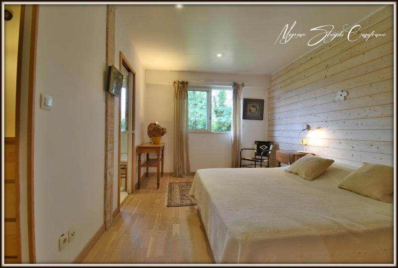 Propriété - 290 m² - 5 pièces