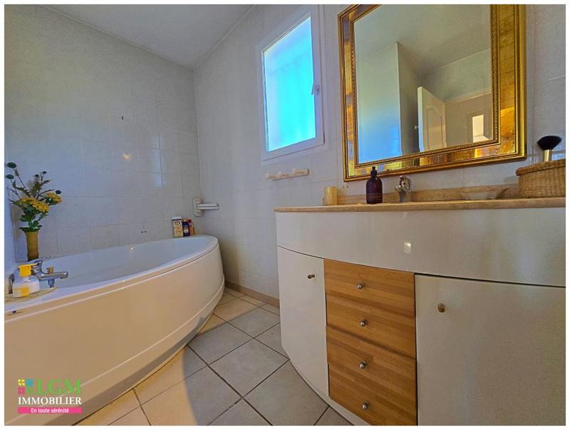 Villa - 122 m² - 5 pièces