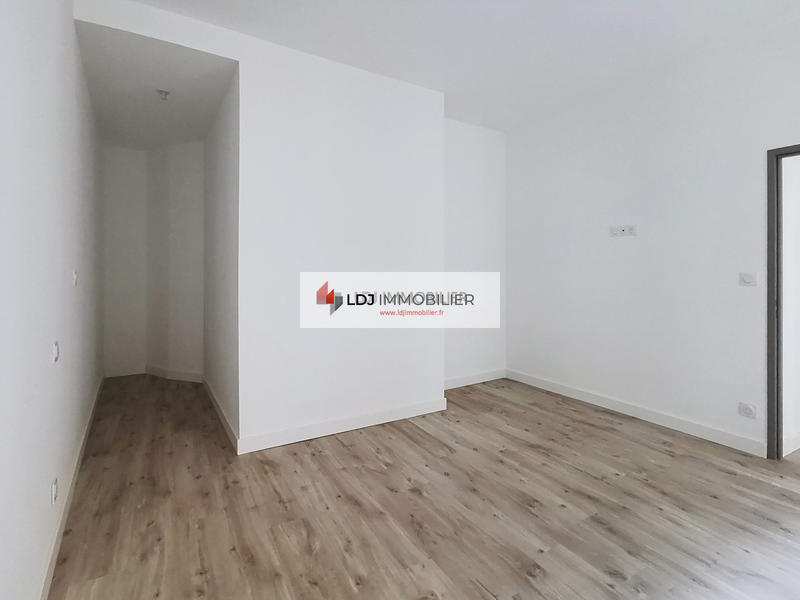 Appartement - 85 m² - 4 pièces