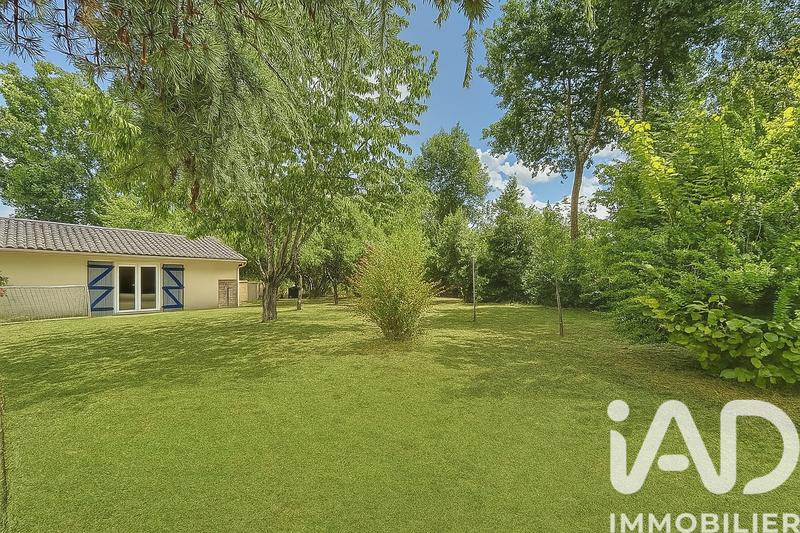 Maison - 169 m² - 8 pièces