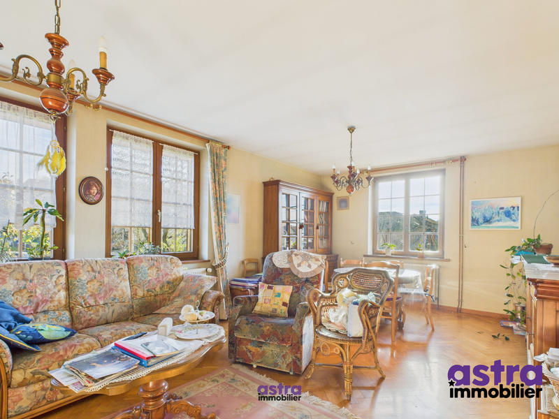 Maison - 143 m² - 7 pièces