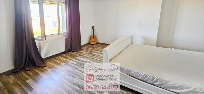 Maison - 235 m² - 6 pièces