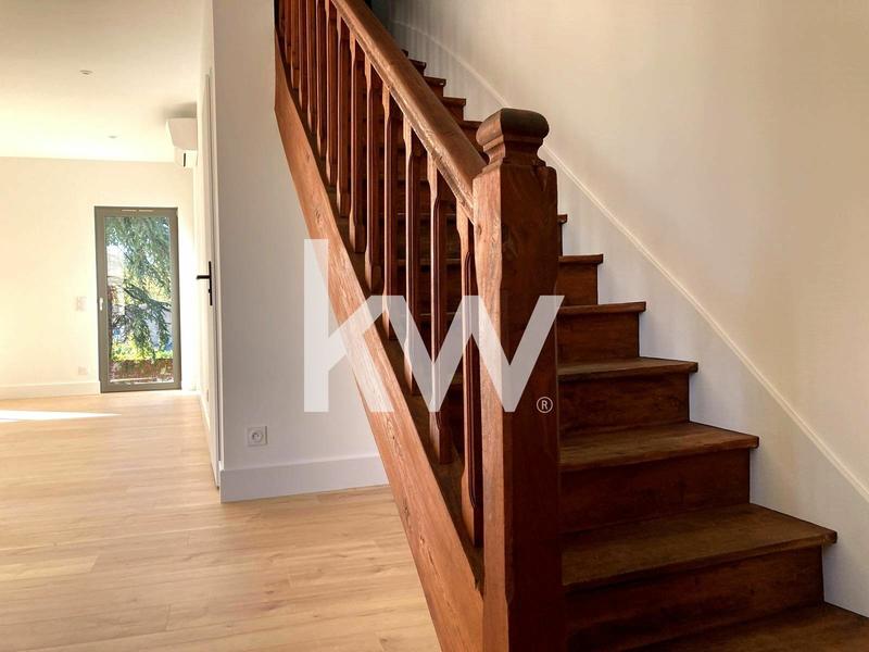 Maison de ville - 127 m² - 4 pièces