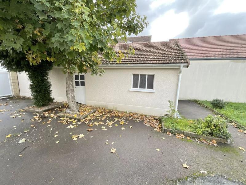 Maison - 98 m² - 5 pièces