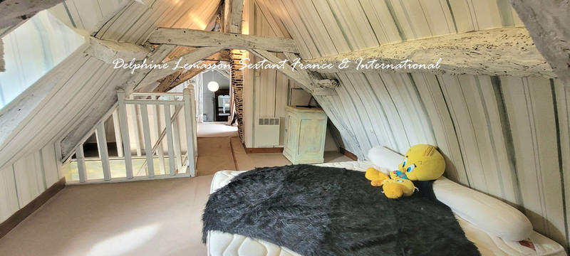 Maison - 260 m² - 8 pièces