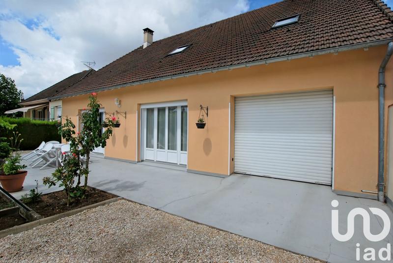 Maison - 208 m² - 7 pièces