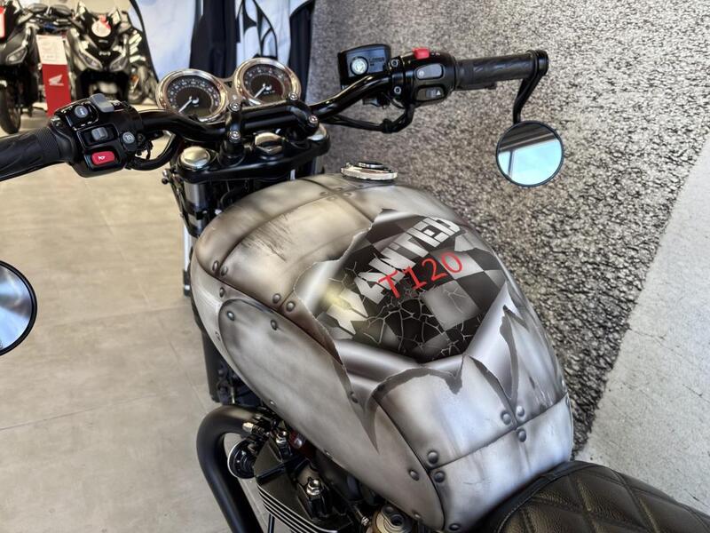 Triumph Boneville T120 - T120 1200