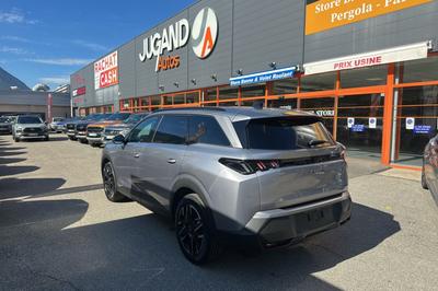 Peugeot 5008 Hybrid 145 E-Dcs6 Allure