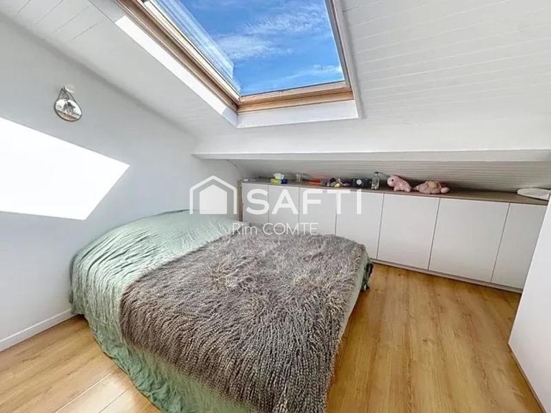 Duplex - 140 m² - 6 pièces