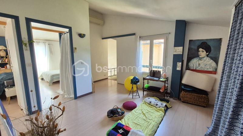 Maison traditionnelle - 131 m² - 6 pièces