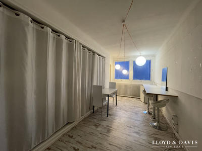 Local commercial - 2 pièces