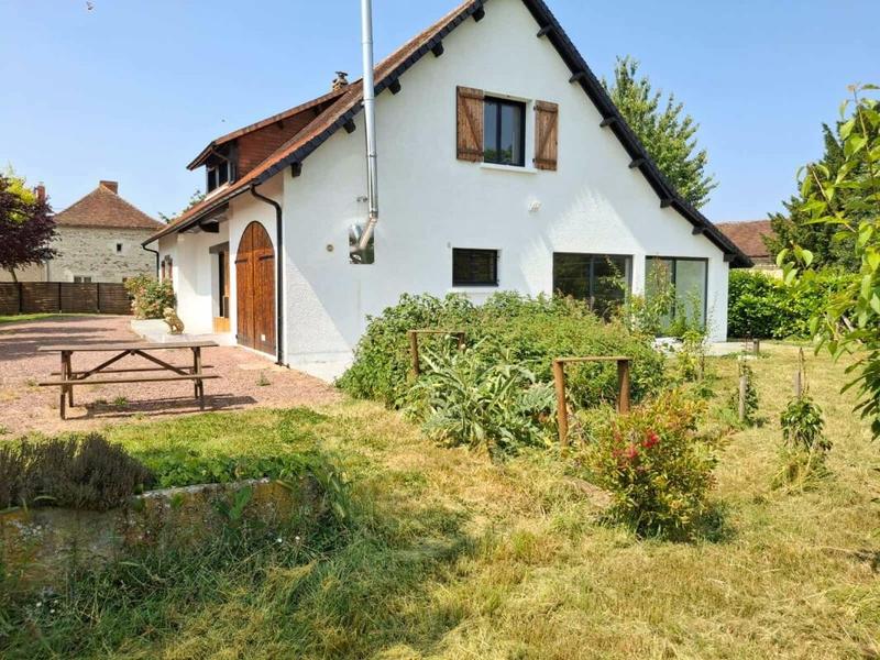 Maison - 193 m² - 9 pièces