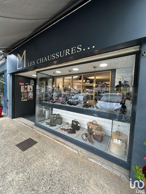 Local commercial - 67 m²