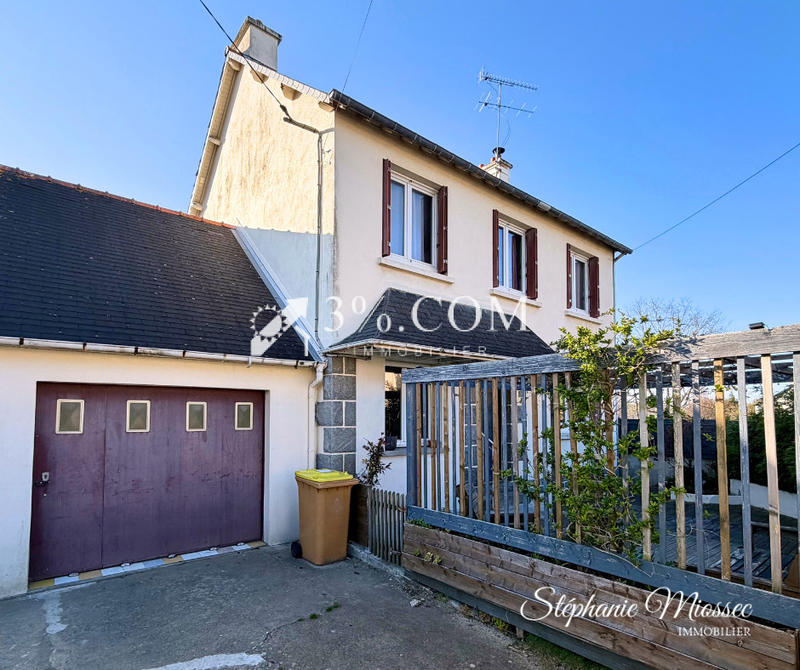 Maison - 95 m² - 5 pièces