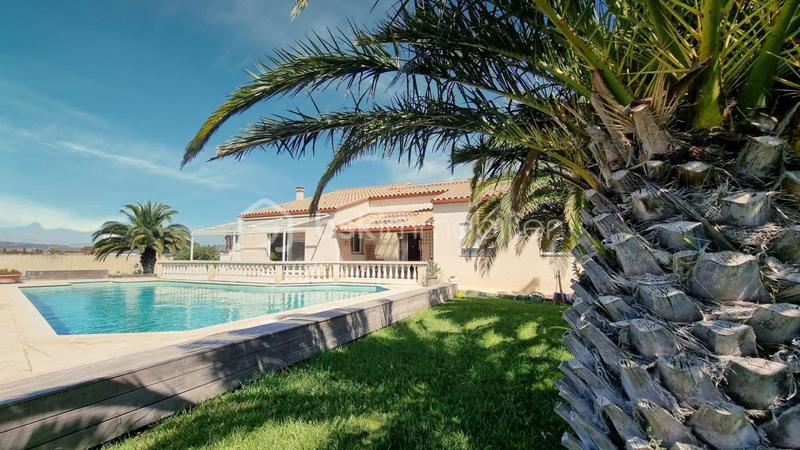 Villa - 180 m² - 5 pièces