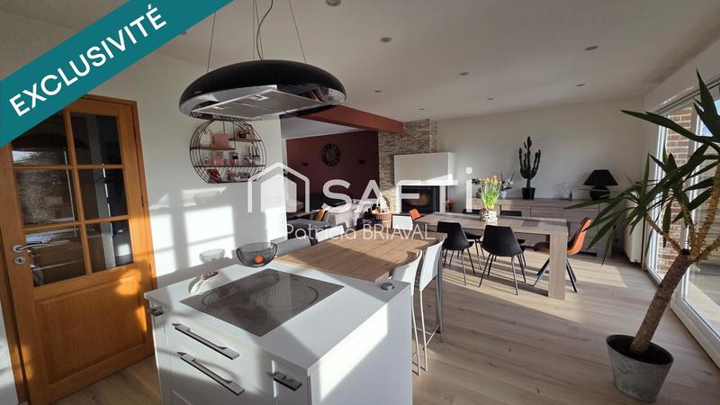 Maison - 122 m² - 8 pièces