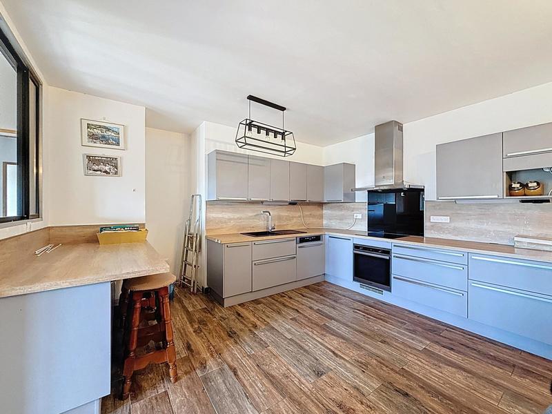 Appartement - 131 m² - 4 pièces