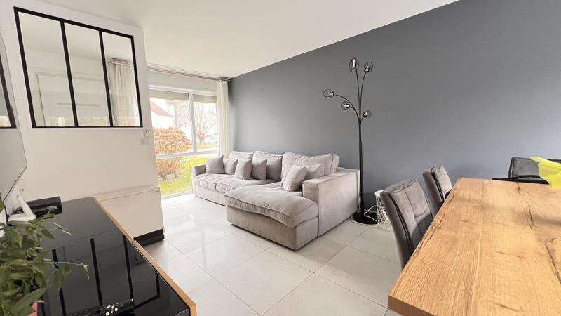 Maison - 104 m² - 6 pièces