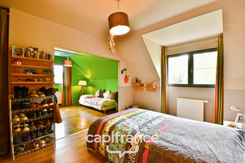 Maison - 428 m² - 11 pièces