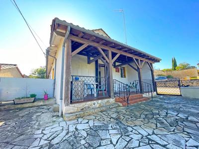 Maison - 97 m² - 4 pièces