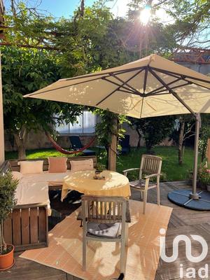 Maison de maîtres - 232 m² - 11 pièces