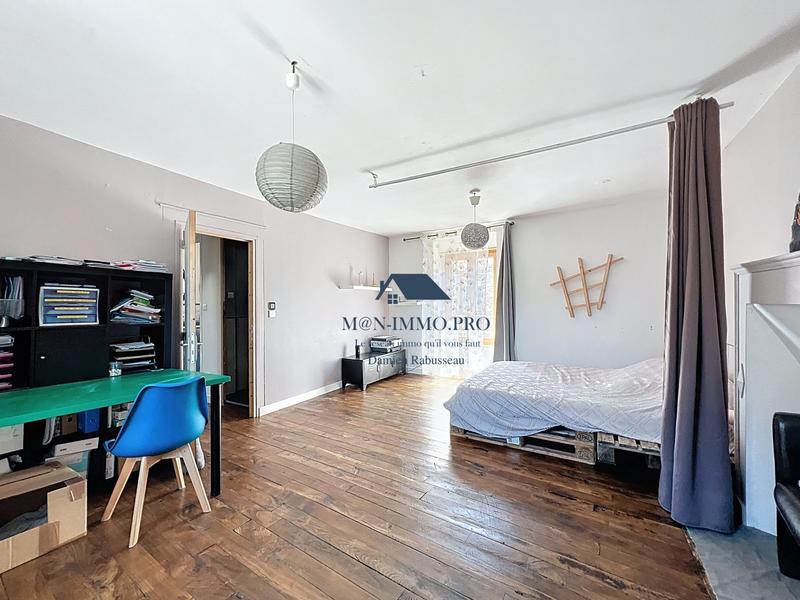 Maison ancienne - 210 m² - 9 pièces