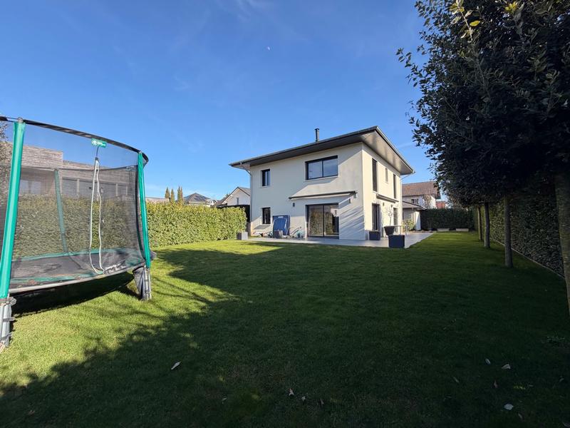 Maison - 162 m² - 5 pièces