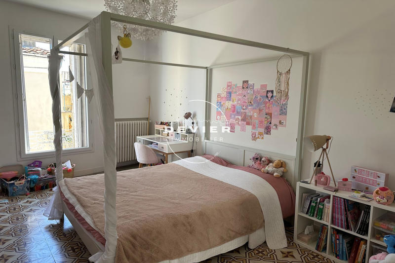 Maison de maîtres - 245 m² - 9 pièces