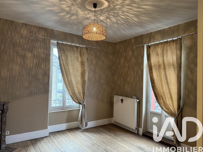 Maison de ville - 195 m² - 8 pièces