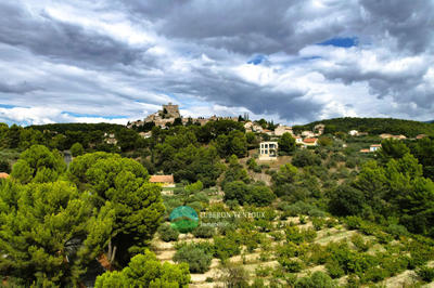 Maison - 221 m² - 5 pièces