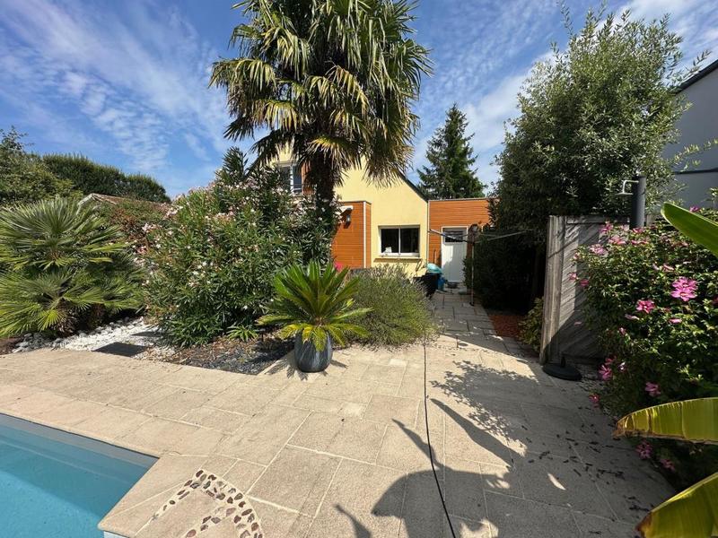 Maison - 155 m² - 5 pièces