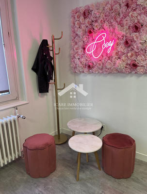 Local commercial - 43 m² - 2 pièces