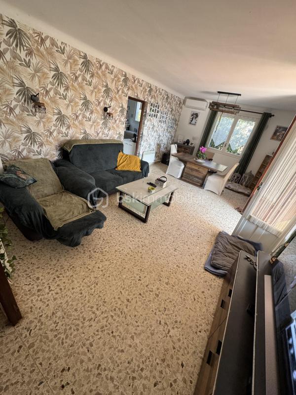 Maison traditionnelle - 87 m² - 5 pièces