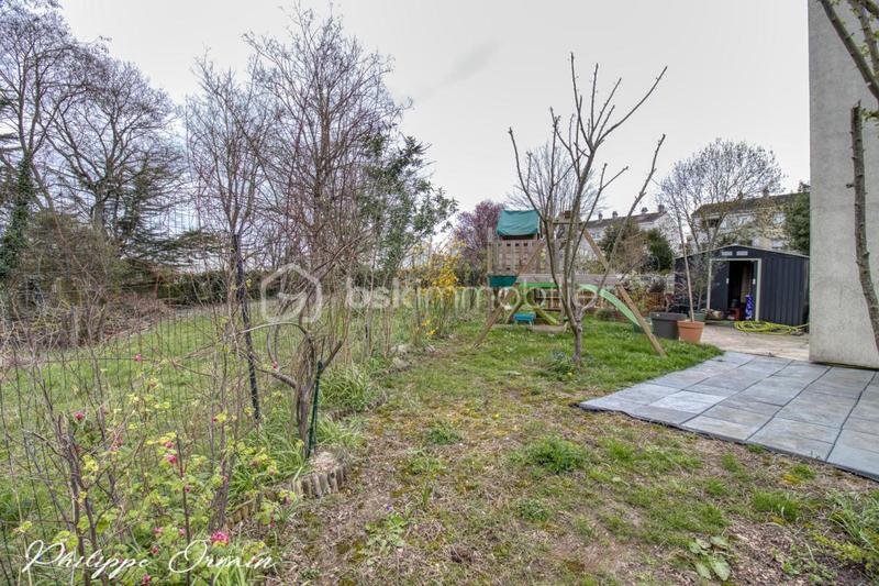 Pavillon - 94 m² - 6 pièces