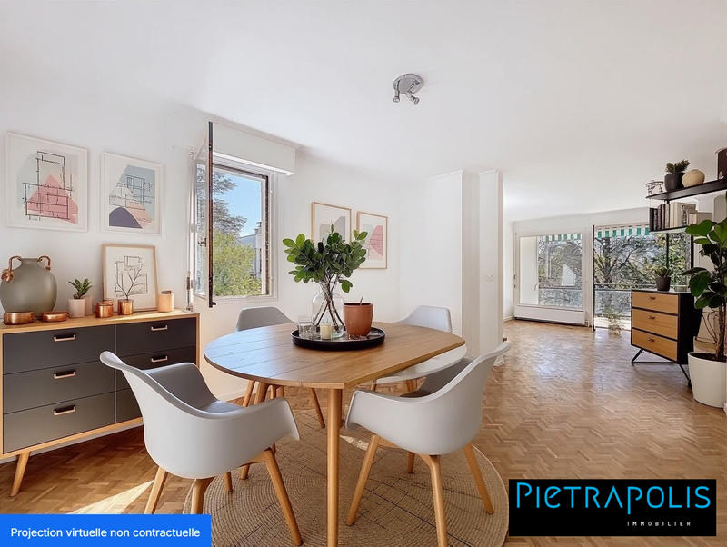 Appartement - 110 m² - 5 pièces