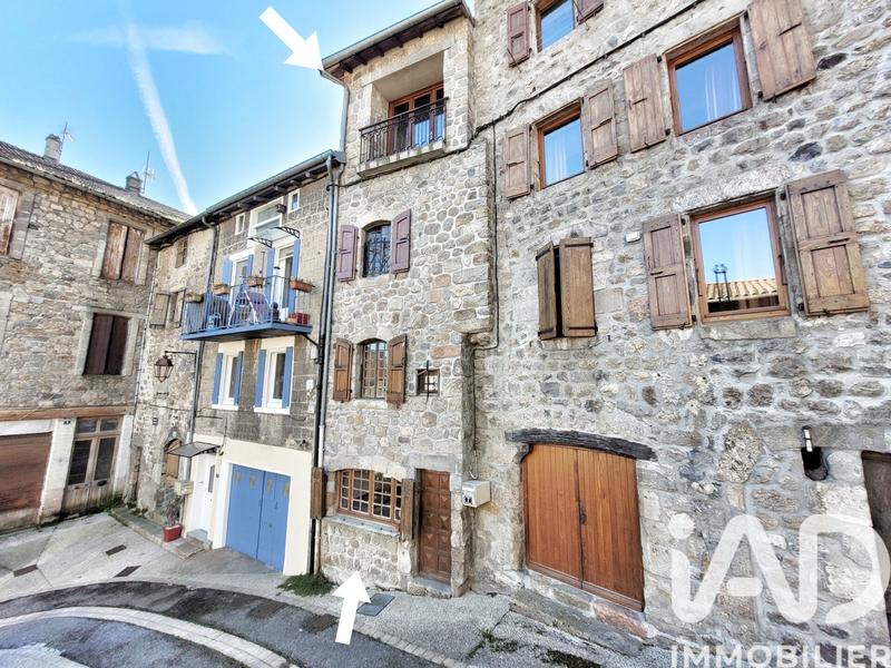 Maison de ville - 71 m² - 5 pièces