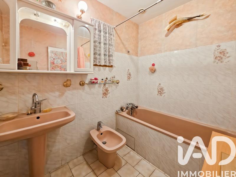 Maison - 98 m² - 5 pièces