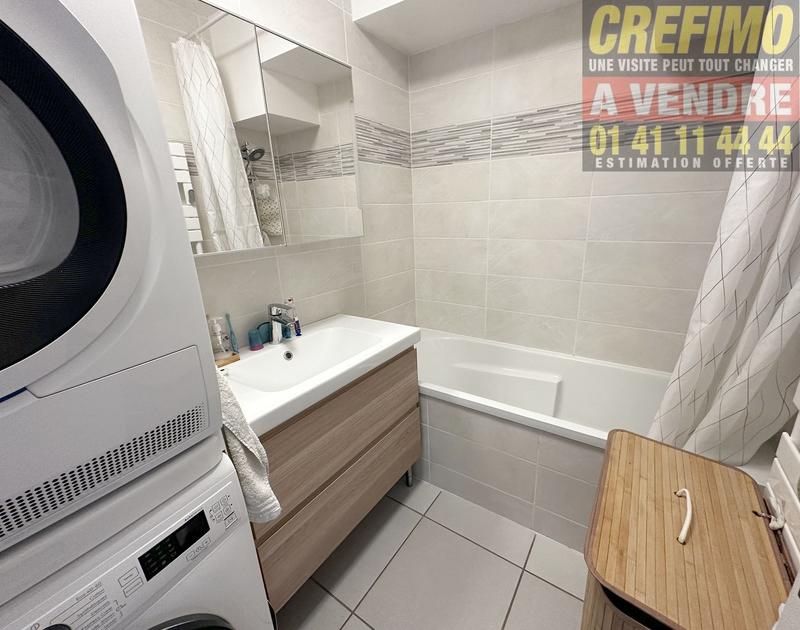 Appartement - 81 m² - 4 pièces