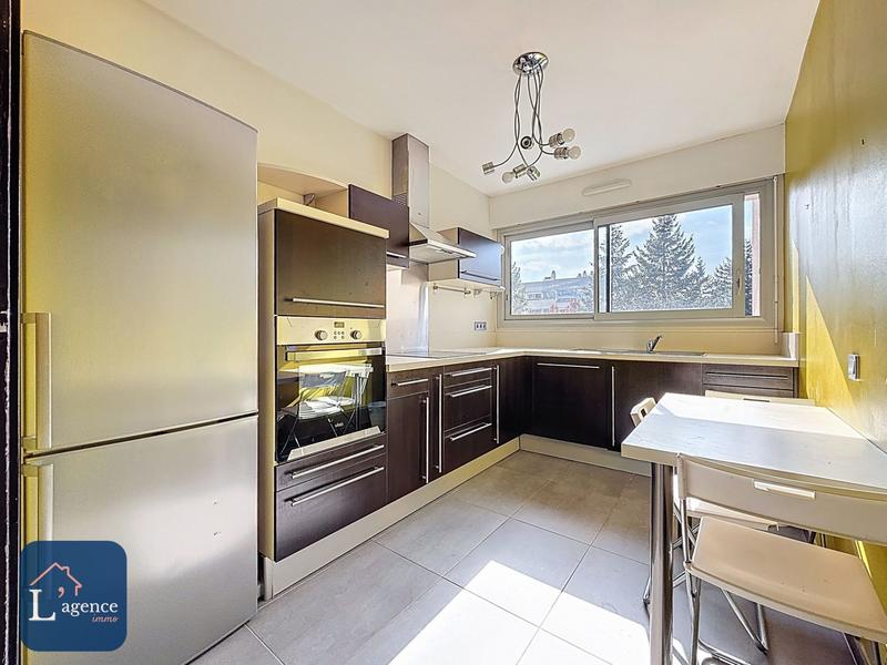 Appartement - 85 m² - 4 pièces