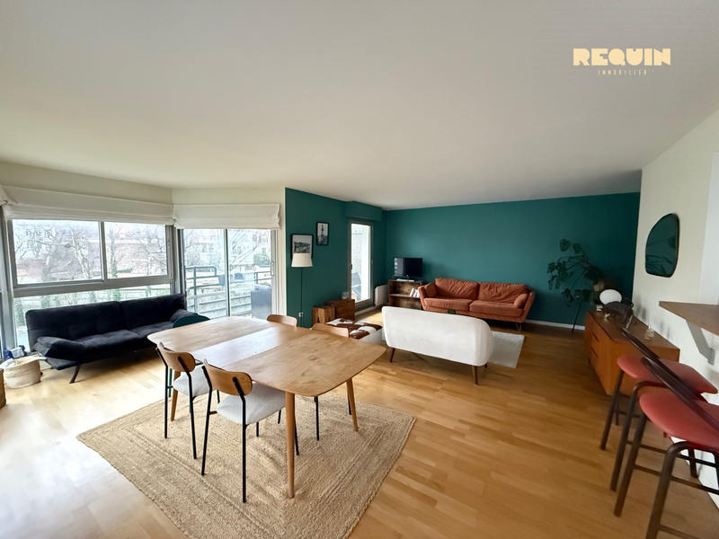 Appartement - 104 m² - 4 pièces